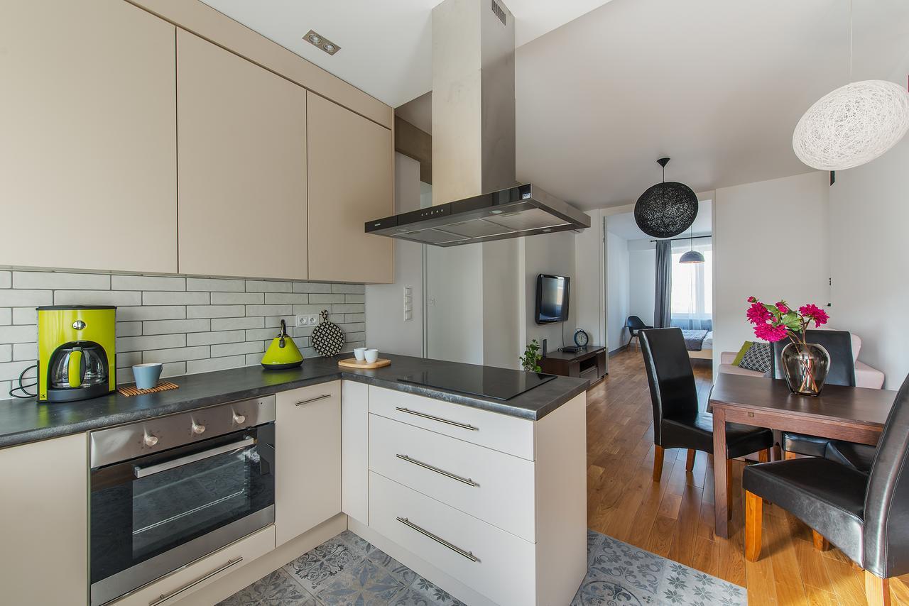 Chmielna 73 P&O Serviced Apartments Warschau Buitenkant foto