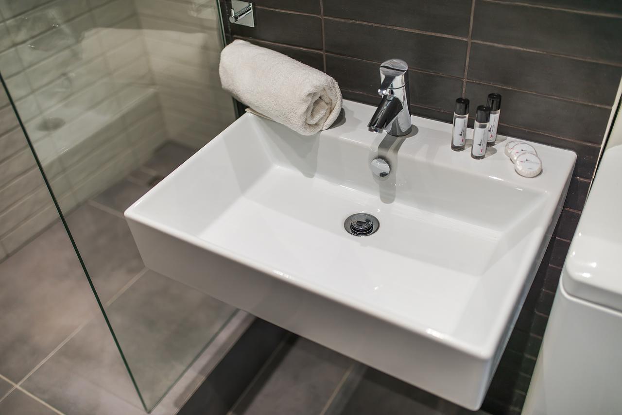 Chmielna 73 P&O Serviced Apartments Warschau Buitenkant foto